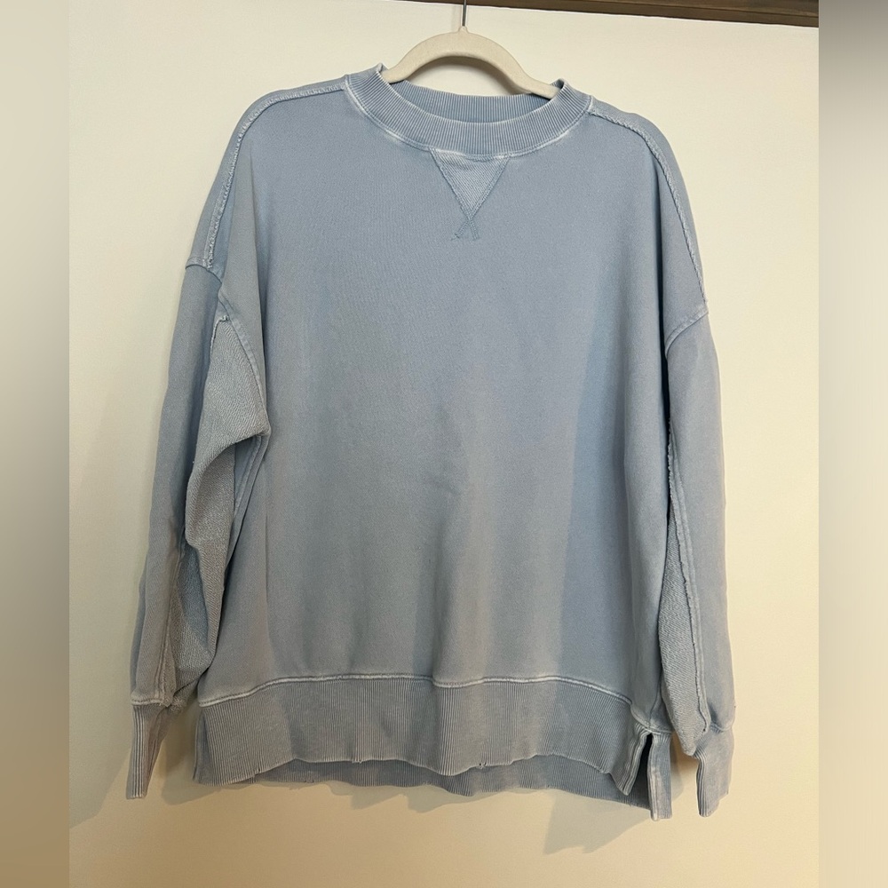 Aerie crewneck sweatshirt women’s XS light blue
